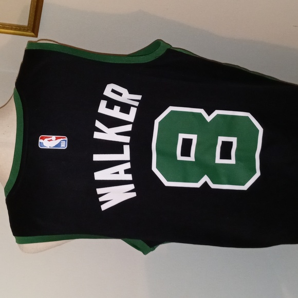 Celtics Jersey #8 Walker - Picture 2 of 3